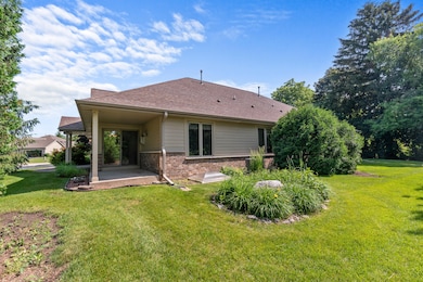 Landscaped Sideyard