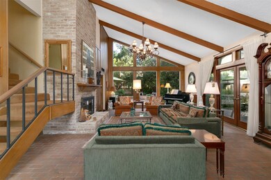 10102 Lynbrook Hollow St, Houston, TX 77042 - photo 4