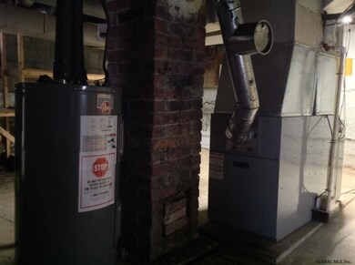 31 Andover Rd, Slingerlands, NY 12159 - photo 2