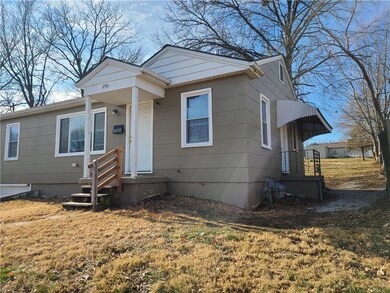 2510 S Hawthorne Ave, Independence, MO 64052 - photo 3