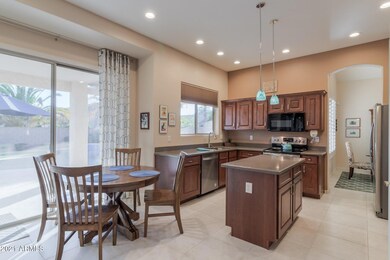 5411 W Mercury Way (21).jpg-SMALL