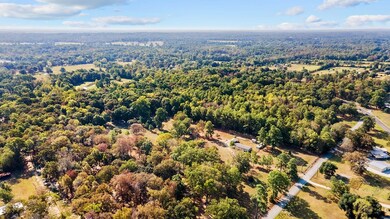 136 Lancewood, Lufkin, OK 74904 - photo 5