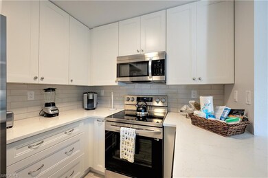 655 8th Ave S unit 3, Naples, FL 34102 - photo 4