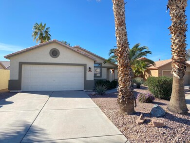 582 N Amber Ct, Chandler, AZ 85225 - photo 2