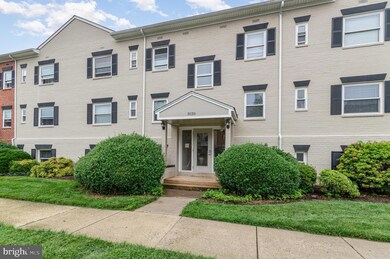 3039 Patrick Henry Dr unit 102, Falls Church, VA 22044 - photo 2