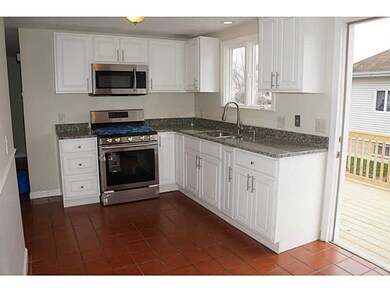 15 Queen St, Cranston, RI 02920 - photo 2