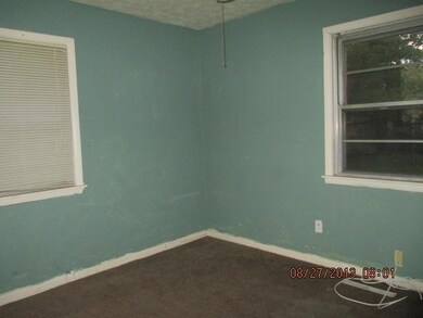 4679 Dundee Ave, Columbus, OH 43227 - photo 7