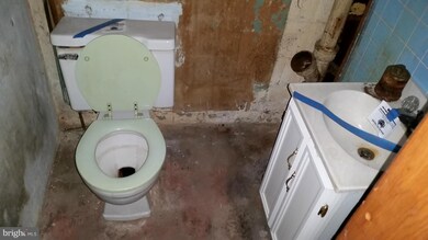 4605 Northwood Dr, Baltimore, MD 21239 - photo 5