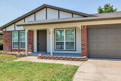 6417 Dorchester Trail, North Richland Hills, TX 76182 - photo 4