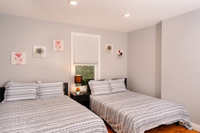 24 Howard St unit 2-2, Salem, MA 01970 - photo 3