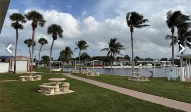 5470 SW 25th Way, Fort Lauderdale, FL 33312 - photo 6