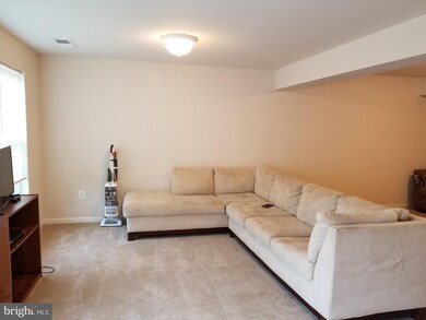 185 Tidewater Terrace, Falling Waters, WV 25419 - photo 4