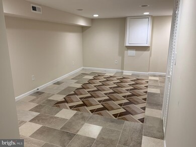 927 Bennett Place, Baltimore, MD 21223 - photo 6