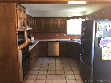 1220 S 30th St, Broken Arrow, OK 74014 - photo 7