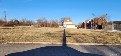 5122 Wabash St, Detroit, MI 48208 - photo 4