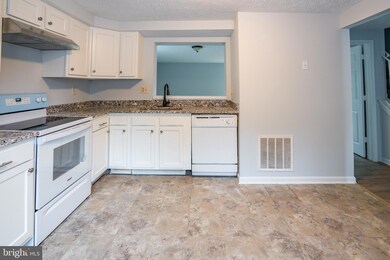 7218 Procopio Cir, Columbia, MD 21046 - photo 7