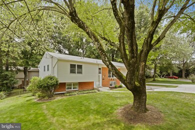 2527 Swift Run St, Vienna, VA 22180 - photo 5