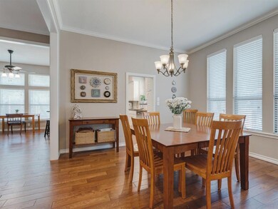 3113 Oakview Dr, Hurst, TX 76054 - photo 7