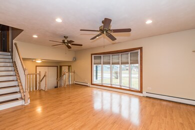 428 N Metropolitan Ave, Waukegan, IL 60085 - photo 7