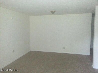 2660 Guerad Dr E, Jacksonville, FL 32210 - photo 2