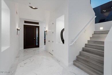 04-Foyer