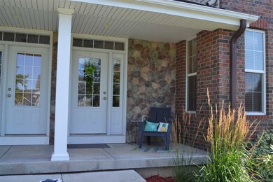 5227 Teaberry Ln unit 2, Fitchburg, WI 53711 - photo 2