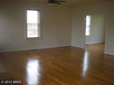 301 Chancellorsville Dr, Stephens City, VA 22655 - photo 4