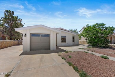 15334 Northport Ct, Horizon City, TX 79928 - photo 3