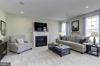 15665 Wedgewood Dr, Greencastle, PA 17225 - photo 6