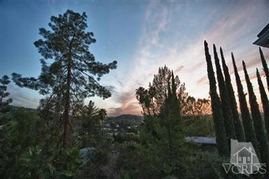 4384 Pampas Rd, Woodland Hills, CA 91364 - photo 3