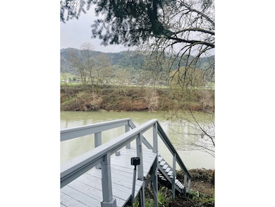 639 N Old Pacific Hwy, Myrtle Creek, OR 97457 - photo 5