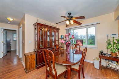 4007 Weber Ln, Floyds Knobs, IN 47119 - photo 6