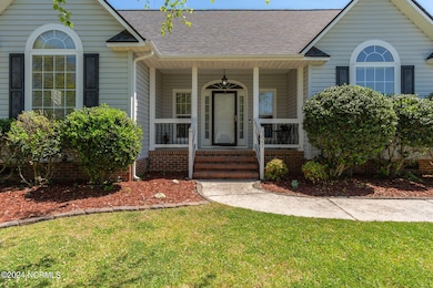 321 Richmond Dr, Jacksonville, NC 28540 - photo 6