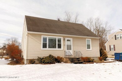 24 Swayze Dr, Latham, NY 12110 - photo 2