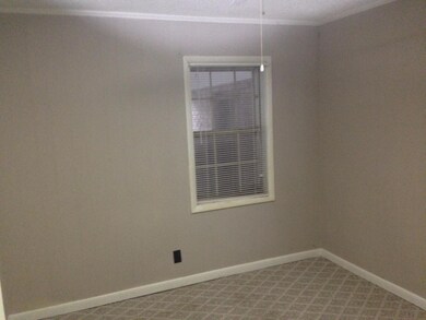 1324 W 12th St, Laurel, MS 39440 - photo 6