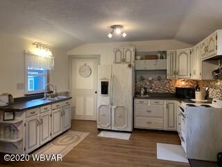 1050 E Lime Bluff Rd, Muncy, PA 17756 - photo 7