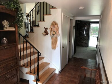 1331 Greenbrier Ln, North Tonawanda, NY 14120 - photo 6