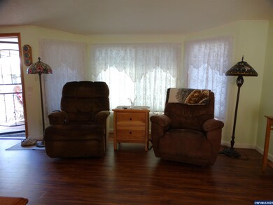 300 SE La Creole (#293) Dr unit 293, Dallas, OR 97338 - photo 3