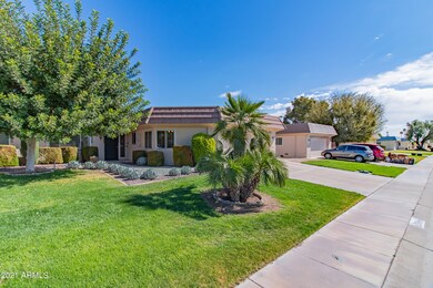 10444 W Hutton Dr, Sun City, AZ 85351 - photo 4