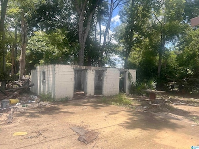 528 1st St SW, Birmingham, AL 35211 - photo 3