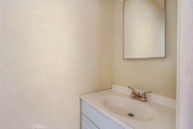 12196 Carnation Ln unit C, Moreno Valley, CA 92557 - photo 7