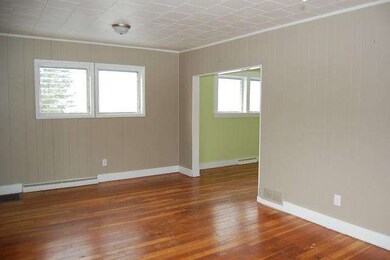 142 Fontana Ave, Fontana, WI 53125 - photo 5