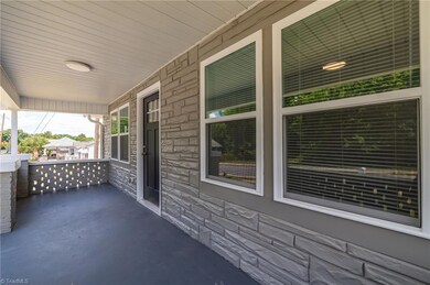 201 S Branch St, Reidsville, NC 27320 - photo 4