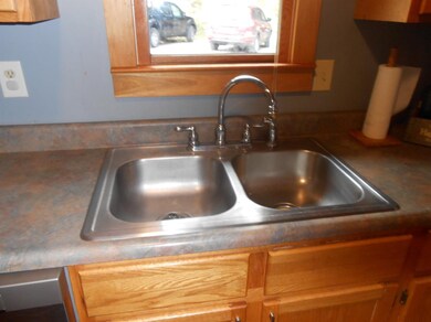 7250 Old Beaver Rd, Frenchburg, KY 40322 - photo 3