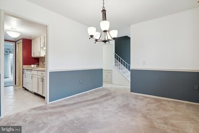15002 Haslemere Ct, Silver Spring, MD 20906 - photo 4