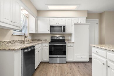 417 W Jefferson St, Wylie, TX 75098 - photo 6