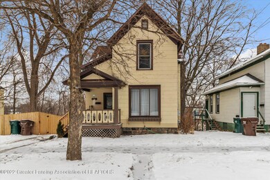 04-523-Cherry-St-WindowStill-Real-Estate