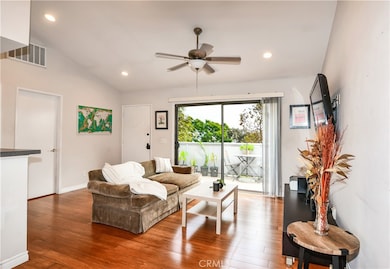 887 W 34th St unit A, Long Beach, CA 90806 - photo 6