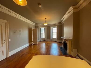 527 Massachusetts Ave unit 3, Boston, MA 02118 - photo 2