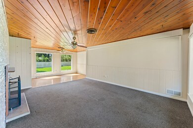 4501 E Kuhn Rd, Richmond, IL 60071 - photo 5